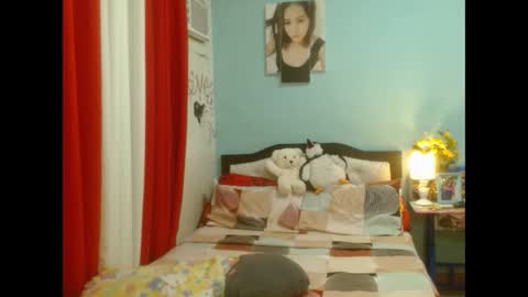 Snapshot of pearlaofasia21 chatting on 01/06/25, 10:46 pearlaofasia21 online show from 01/06/25, 10:46