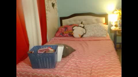 Snapshot of pearlaofasia21 chatting on 02/08/25, 09:35 pearlaofasia21 online show from 02/08/25, 09:35