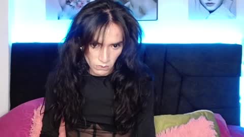 pearlatin online show from 01/19/25, 02:04