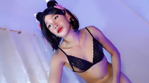 Pearl online show from 12/21/24, 07:56