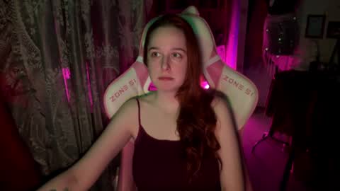 Snapshot of pearlprincess_ chatting on 07/26/26, 12:41 Adelina online show from 07/26/26, 12:41