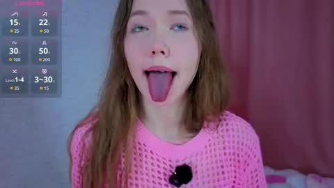 Snapshot of pearly_peach_ chatting on 07/03/26, 12:06 pearly_peach_ online show from 07/03/26, 12:06