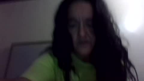 pebblezmeowkitty online show from 11/17/25, 04:24