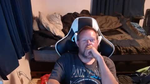 pecker40 online show from 12/19/24, 03:18