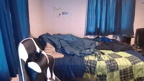 pecker40 online show from 01/05/25, 08:00