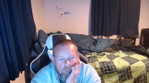 pecker40 online show from 01/11/25, 02:20