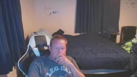 pecker40 online show from 02/23/25, 03:56