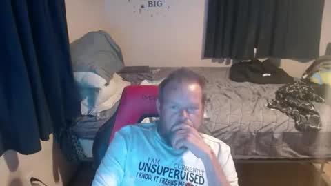 pecker40 online show from 04/11/26, 12:37