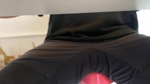 Snapshot of pedroserrano2000 chatting on 03/03/25, 12:58 PedrOO OO online show from 03/03/25, 12:58