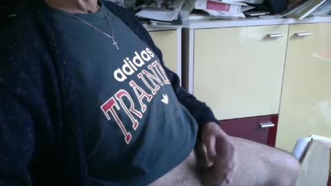 Snapshot of pegaso1000 chatting on 01/18/25, 09:56 pegaso1000 online show from 01/18/25, 09:56