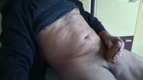 Snapshot of pegaso1000 chatting on 02/05/25, 08:43 pegaso1000 online show from 02/05/25, 08:43