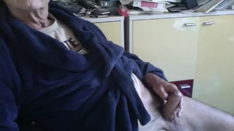 Snapshot of pegaso1000 chatting on 09/30/25, 07:57 pegaso1000 online show from 09/30/25, 07:57