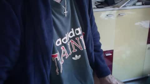 Snapshot of pegaso1000 chatting on 10/08/25, 07:39 pegaso1000 online show from 10/08/25, 07:39