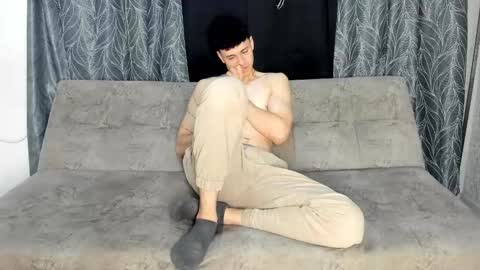 CAIN-19  ALLEN-18 RONALD-18 AUSTIN-18 MOD DANTE online show from 11/24/25, 07:24