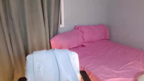 pemperut online show from 04/04/26, 07:22