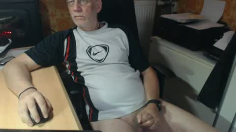 Pemue65 online show from 07/17/26, 07:04