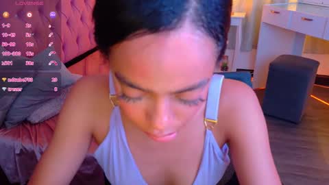 Snapshot of peneelopeecute chatting on 05/06/26, 10:37 peneelopeecute online show from 05/06/26, 10:37