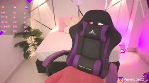 Nana online show from 09/27/25, 03:55