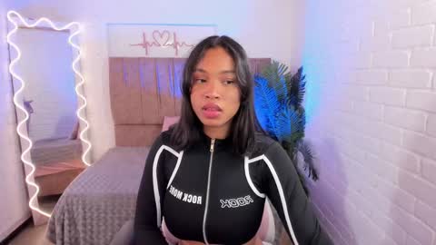 penelope online show from 03/03/25, 10:38