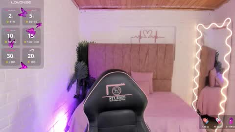 penelope online show from 11/23/25, 03:06