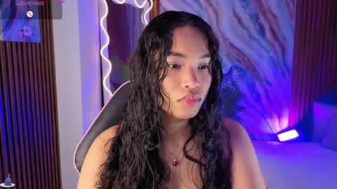 Snapshot of penelope_tay chatting on 05/07/26, 03:01 penelope online show from 05/07/26, 03:01