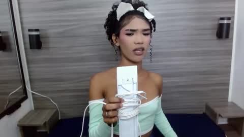 Penelopee Rouse online show from 01/12/26, 08:36