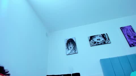 Snapshot of penelopestar_2 chatting on 10/15/25, 04:01 penelope online show from 10/15/25, 04:01