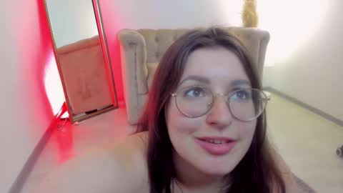 Hi  Im Peneloppa online show from 09/10/25, 04:45