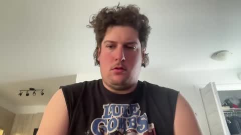 Snapshot of penisdansvulve chatting on 12/20/24, 04:36 randysavage online show from 12/20/24, 04:36