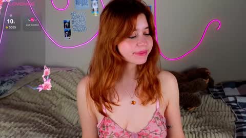 Snapshot of penny_staar chatting on 02/09/25, 12:17 Penny staar online show from 02/09/25, 12:17