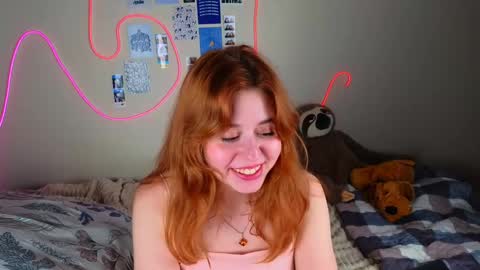 Snapshot of penny_staar chatting on 02/12/25, 12:16 Penny staar online show from 02/12/25, 12:16