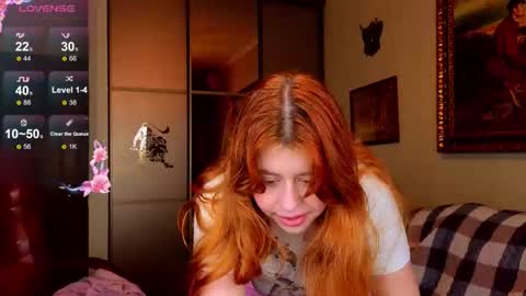 Snapshot of penny_staar chatting on 10/15/25, 06:35 Penny staar online show from 10/15/25, 06:35