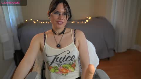 pepina_hot online show from 04/30/26, 08:57