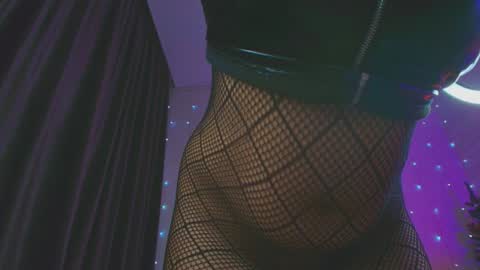 Dia  online show from 12/11/24, 05:10