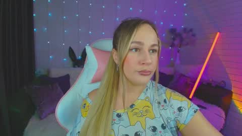 Dia  online show from 01/17/25, 05:30