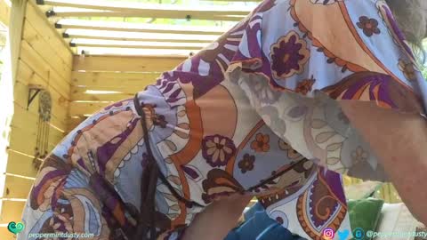 Peppermint and Dusty  online show from 04/07/26, 06:52