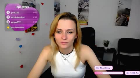 Mia online show from 11/12/25, 07:53