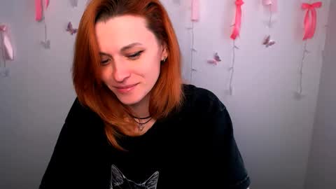 Mia online show from 03/20/26, 08:08