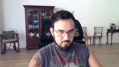 Snapshot of peprau chatting on 07/26/26, 05:42 peprau online show from 07/26/26, 05:42