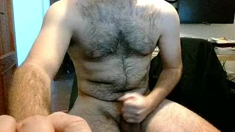 Snapshot of pere1313 chatting on 04/17/26, 02:53 pere1313 online show from 04/17/26, 02:53
