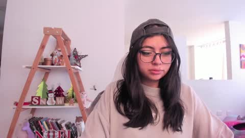 Sarah Ana Banana online show from 12/30/24, 11:48