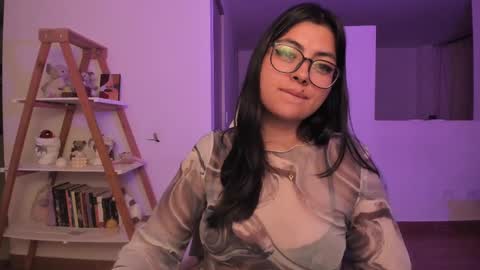 Sarah Ana Banana online show from 02/18/25, 08:27