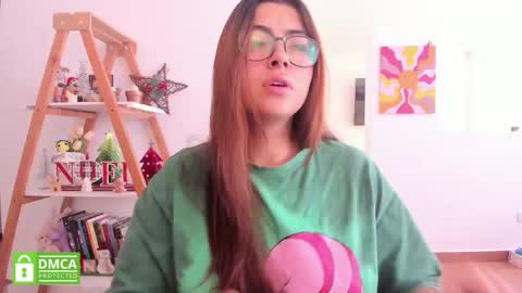 Sarah Ana Banana online show from 12/03/25, 07:34