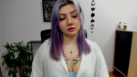 Gabbie online show from 01/23/25, 10:01
