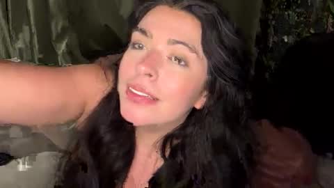 Snapshot of perfectgirlrachel chatting on 10/25/25, 04:31 perfectgirlrachel online show from 10/25/25, 04:31