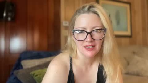 Nelly online show from 07/09/26, 07:07