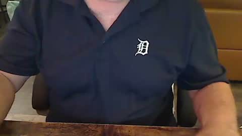 Snapshot of perfecto1957 chatting on 12/09/24, 03:33 perfecto1957 online show from 12/09/24, 03:33