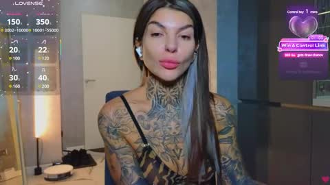 Snapshot of perfecttbaby77n chatting on 02/26/25, 02:25 Anna online show from 02/26/25, 02:25