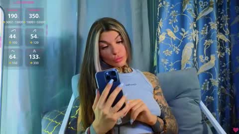Snapshot of perfecttbaby77n chatting on 10/04/25, 08:12 Anna online show from 10/04/25, 08:12