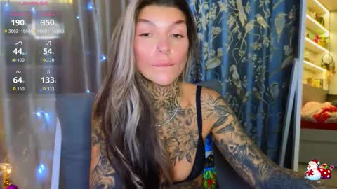 Anna online show from 12/14/25, 09:14